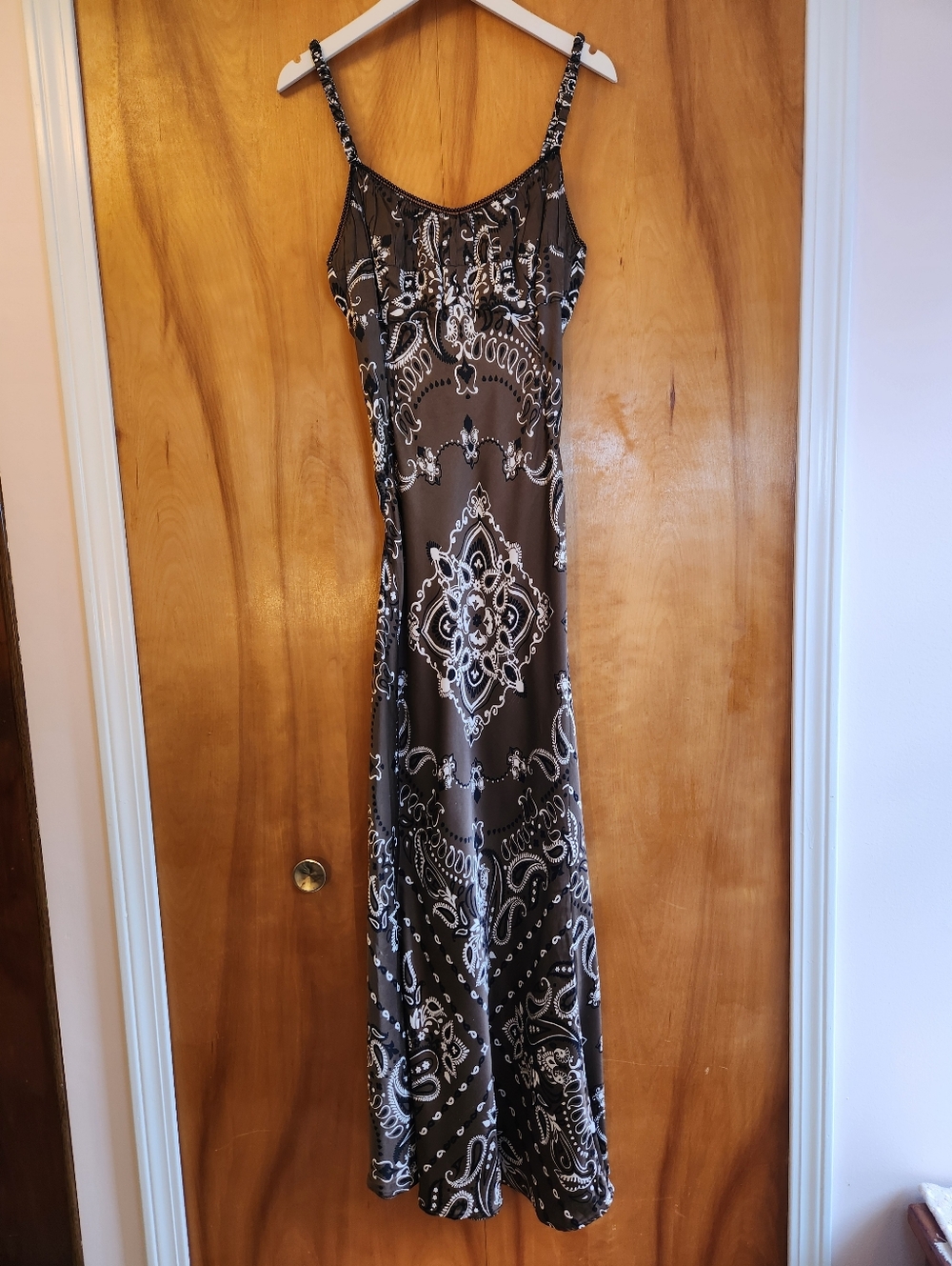 Sandro Women's Brown Bandana Print Midi Dress, Size 8 US/40 FR, $455 - Picture 4 of 15